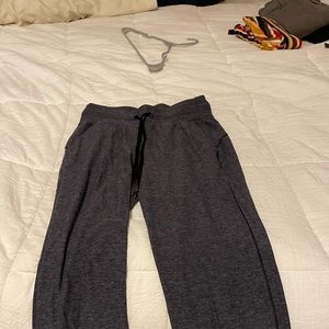 Lulu joggers
